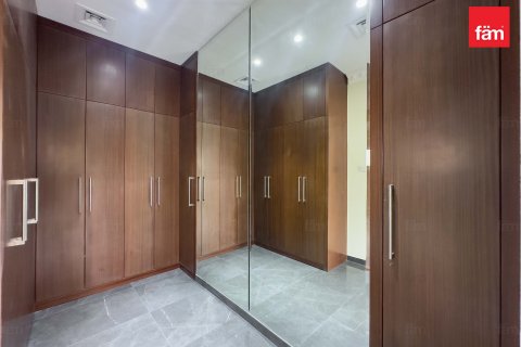 Villa sa Al Furjan, Dubai, UAE 5 silid-tulugan, 604.3 sq.m. № 633716 - larawan 10