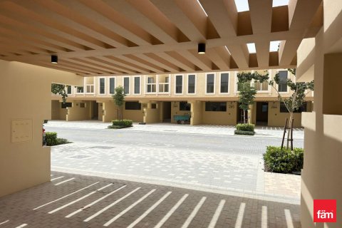 Dubai, संयुक्त अरब अमीरात में टाउनहाउस, 4 बेडरूम, 144 वर्ग मीटर, संख्या 721338 - फ़ोटो 8