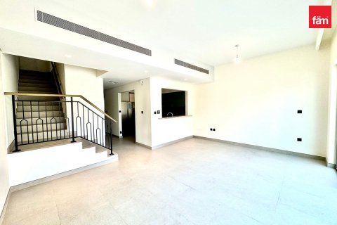 Shtëpi në qytet në Dubai, Emiratet e Bashkuara Arabe 4 dhoma gjumi, 144 m2. № 721338 - Foto 6