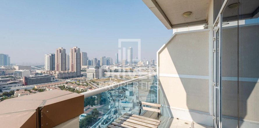 Appartamento a Jumeirah Village Triangle, Dubai, EAU 1 camera da letto, 72.37 mq. № 744639