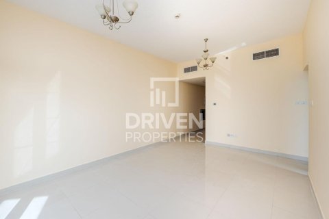 Appartamento in vendita a Jumeirah Village Triangle, Dubai, EAU 1 camera da letto, 72.37 mq. № 744639 - foto 5