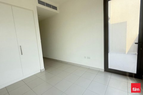 Vila di Dubai, UEA 3 kamar tidur, 140.2 m2 nomor 629517 - foto 7