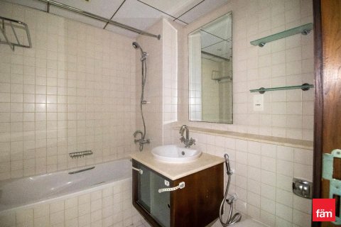 Apartment in Dubai Marina, UAE 3 bedrooms, 204.8 sq.m. № 647854 - photo 18