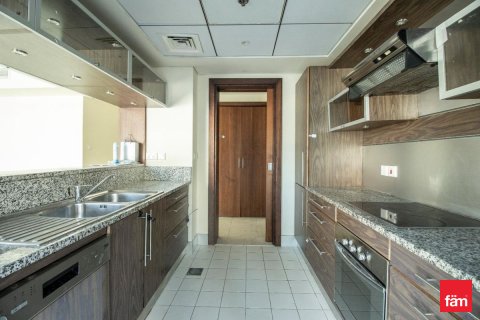 Apartment in Dubai Marina, UAE 3 bedrooms, 204.8 sq.m. № 647854 - photo 14