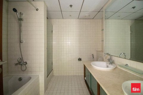 Apartment in Dubai Marina, UAE 3 bedrooms, 204.8 sq.m. № 647854 - photo 20