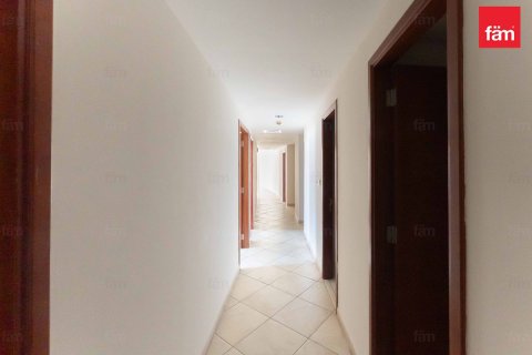 Apartment in Motor City, Dubai, UAE 3 bedrooms, 224.1 sq.m. № 647855 - photo 15