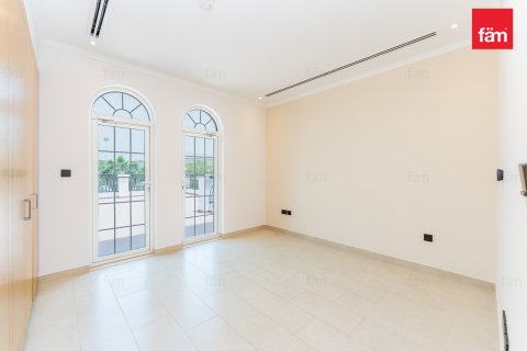 Vila di Dubai, UAE 4 bilik tidur, 525.2 meter persegi № 629216 - foto 13