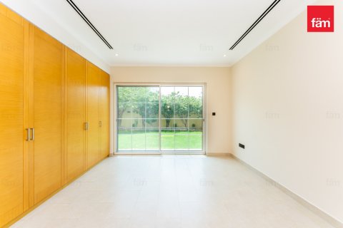 Vila di Dubai, UAE 4 bilik tidur, 525.2 meter persegi № 629216 - foto 7