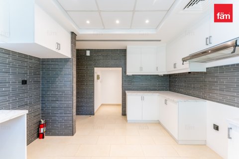 Vila di Dubai, UAE 4 bilik tidur, 525.2 meter persegi № 629216 - foto 6