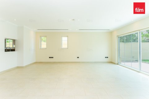 Vila di Dubai, UAE 4 bilik tidur, 525.2 meter persegi № 629216 - foto 4