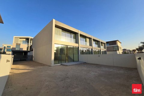 Városi lakóépület itt: Dubai, EAE, 3 hálószoba, 358.3 m², azonosító: 679163 - fénykép 1