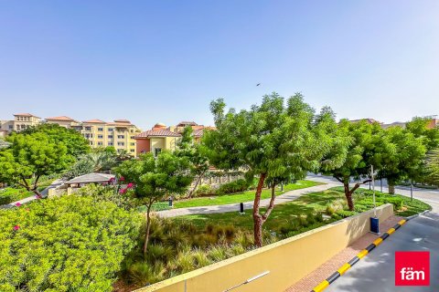 Apartman u Dubai, UAE 3 spavaćih soba, 255 m2 Br. 652368 - fotografija 20