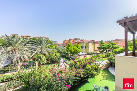 Apartman u Dubai, UAE 3 spavaćih soba, 255 m2 Br. 652368 - fotografija 2