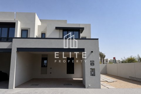 Rijtjeshuis in Jebel Ali, Dubai, VAE 4 slaapkamers, 297 vr.m. nr 736506