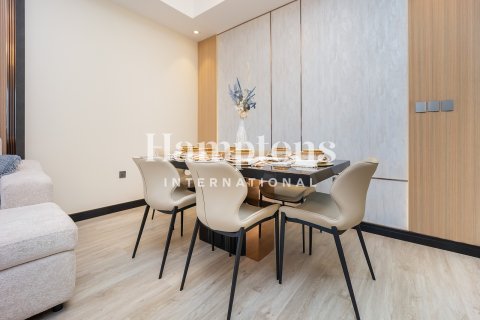 Business Bay, Dubai, UAE의 임대용 아파트 침실 2개, 136.75321600제곱미터 번호 650990 - 사진 6