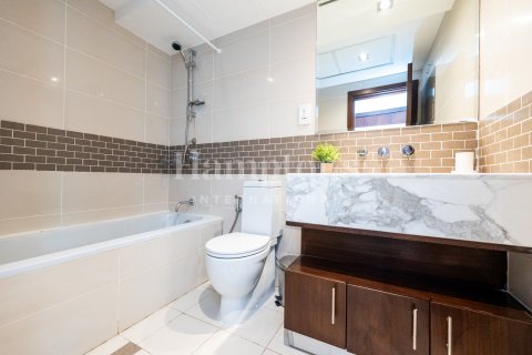 Apartment til leje i Dubai Marina, Dubai, UAE 2 soveværelser, 120.95970600 kvm № 650989 - foto 23