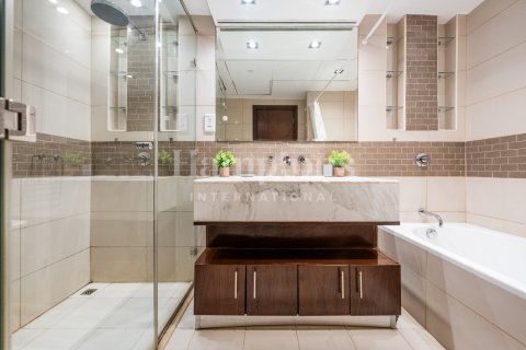 Apartment til leje i Dubai Marina, Dubai, UAE 2 soveværelser, 120.95970600 kvm № 650989 - foto 19