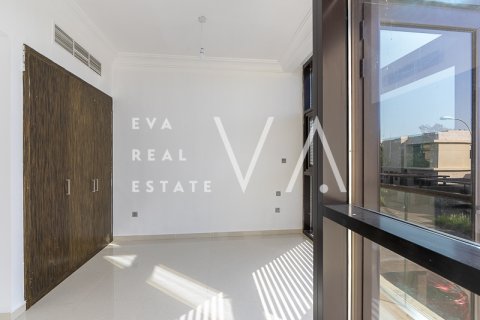 Vilë në DAMAC Hills (Akoya by DAMAC), Dubai, Emiratet e Bashkuara Arabe 6 dhoma gjumi, 349.95 m2. № 637582 - Foto 17