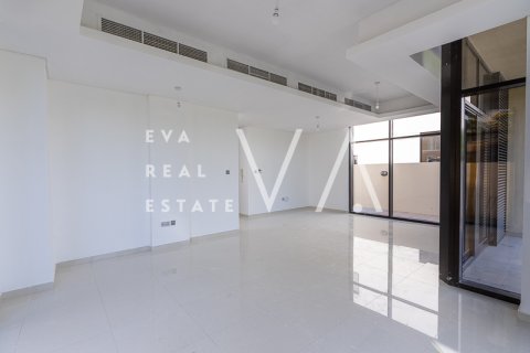 Vilë në DAMAC Hills (Akoya by DAMAC), Dubai, Emiratet e Bashkuara Arabe 6 dhoma gjumi, 349.95 m2. № 637582 - Foto 3