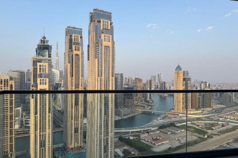 Apartmen Hotel di Business Bay, Dubai, UAE 2 bilik tidur, 100 meter persegi № 702134 - foto 9