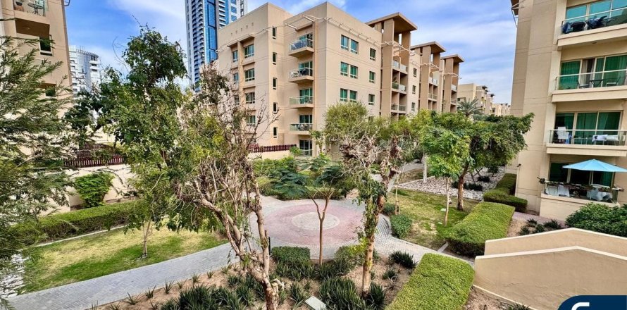 Apartment sa Greens, Dubai, UAE 1 silid-tulugan, 71 sq.m. № 688734