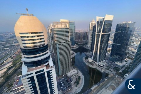 Apartment sa Jumeirah Lake Towers, Dubai, UAE 3 silid-tulugan, 200 sq.m. № 688732 - larawan 3