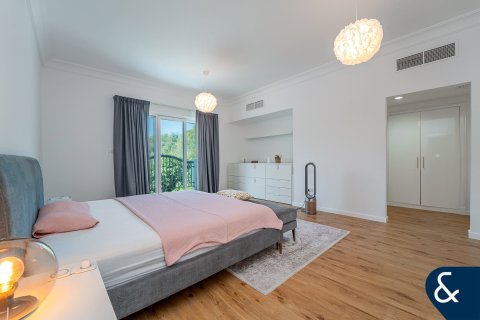 Villa sa Dubai Sports City, Dubai, UAE 5 silid-tulugan, 446 sq.m. № 688735 - larawan 10