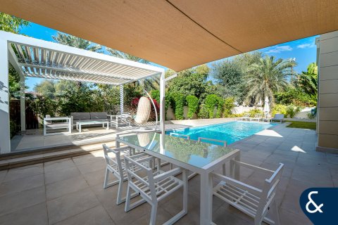 Villa sa Dubai Sports City, Dubai, UAE 5 silid-tulugan, 446 sq.m. № 688735 - larawan 19