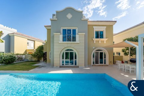 Villa sa Dubai Sports City, Dubai, UAE 5 silid-tulugan, 446 sq.m. № 688735 - larawan 17