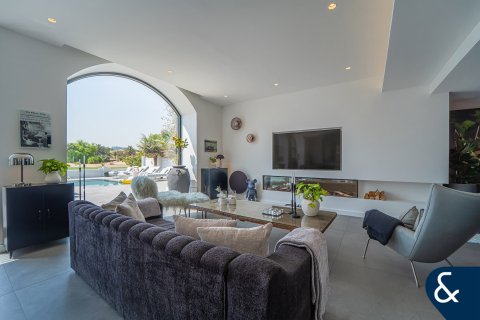 Villa sa Dubai Sports City, Dubai, UAE 6 silid-tulugan, 590 sq.m. № 688733 - larawan 7