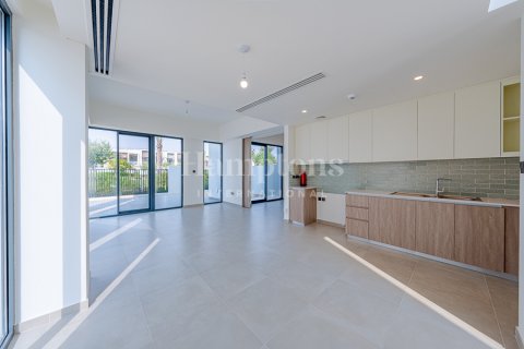 Vilă de închiriat în The World Islands, Dubai, EAU 4 dormitoare, 257.51968376 mp. №685563 - poză 2