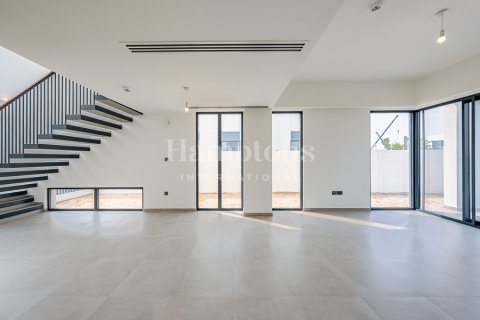 Vilă de închiriat în The World Islands, Dubai, EAU 4 dormitoare, 257.51968376 mp. №685563 - poză 9