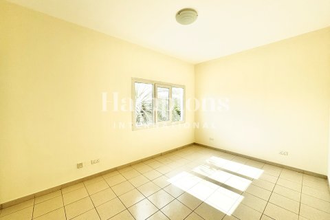 Зняти в оренду віллу в Meadows, Дубай, ОАЕ 3 спальні, 526.94953212м2, № 685567 - фото 20