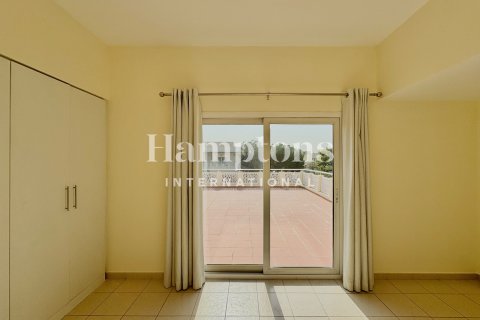 Зняти в оренду віллу в Meadows, Дубай, ОАЕ 3 спальні, 526.94953212м2, № 685567 - фото 23