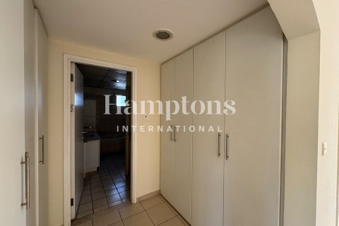 Зняти в оренду віллу в Meadows, Дубай, ОАЕ 3 спальні, 526.94953212м2, № 685567 - фото 12