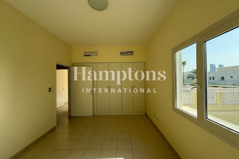 Зняти в оренду віллу в Meadows, Дубай, ОАЕ 3 спальні, 526.94953212м2, № 685567 - фото 21