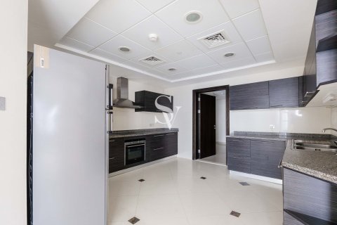 Διαμέρισμα σε 23 MARINA TOWER σε Dubai Marina, ΗΑΕ 3 υπνοδωμάτια, 277 τ.μ. Αρ. 726603 - φωτογραφία 5