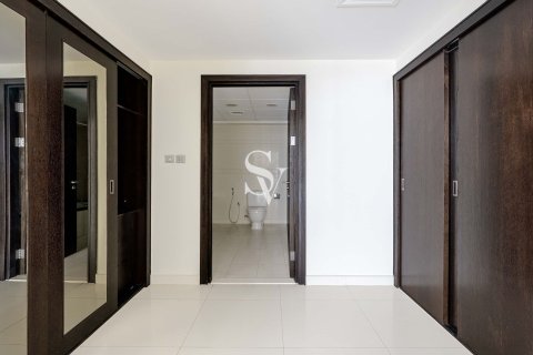 Διαμέρισμα σε 23 MARINA TOWER σε Dubai Marina, ΗΑΕ 3 υπνοδωμάτια, 277 τ.μ. Αρ. 726603 - φωτογραφία 7