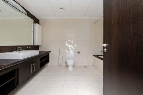 Διαμέρισμα σε 23 MARINA TOWER σε Dubai Marina, ΗΑΕ 3 υπνοδωμάτια, 277 τ.μ. Αρ. 726603 - φωτογραφία 8