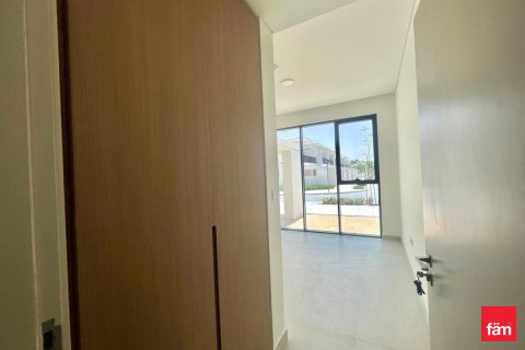 Radhus uthyres i Dubai, UAE 4 sovrum, 231 kvm Nr. 711484 - fotografi 13