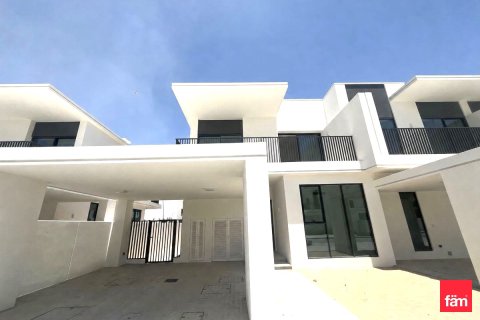 Radhus i Dubai, UAE 4 sovrum, 231 kvm Nr. 711484