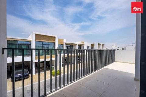 Kamienica do wynajęcia w Dubai, ZEA 4 sypialnie, 170.3 mkw., nr 725934 - zdjęcie 16