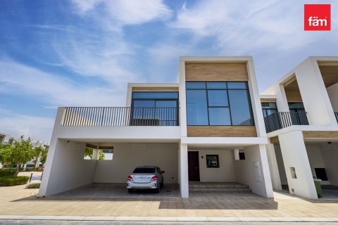 Shtëpi në qytet në Dubai, Emiratet e Bashkuara Arabe 4 dhoma gjumi, 170.3 m2. № 725934