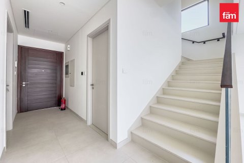 Kamienica do wynajęcia w Dubai, ZEA 4 sypialnie, 170.3 mkw., nr 725934 - zdjęcie 9
