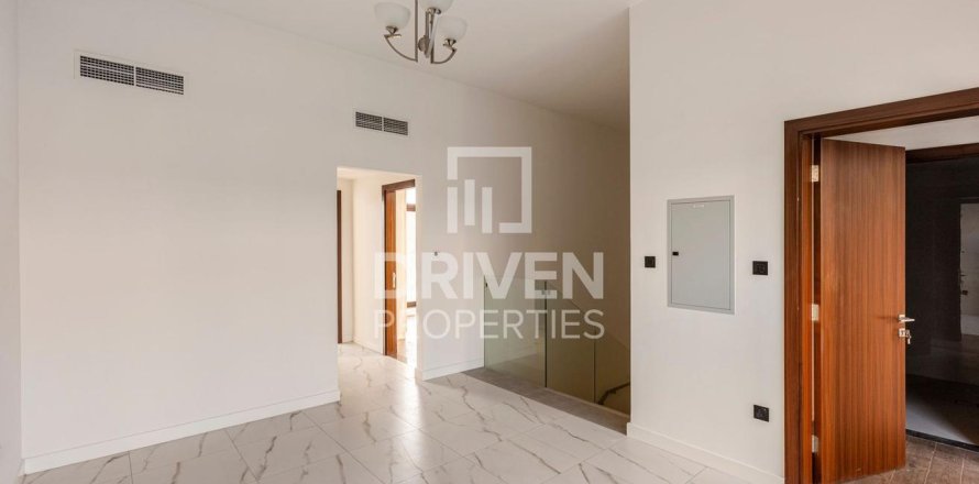 Vila v Mohammed Bin Rashid City, Dubai, SAE 4 spálne, 187.57 m2 č. 745425