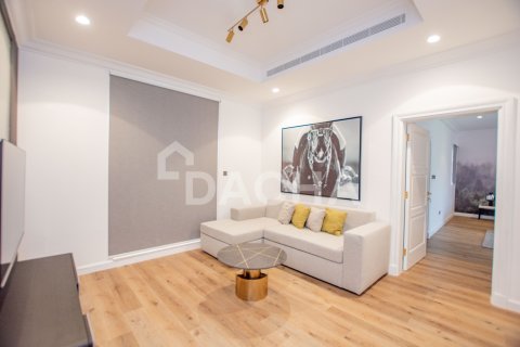 Villa in Palm Jumeirah, Dubai, UAE 4 bedrooms, 470 sq.m. № 706935 - photo 18