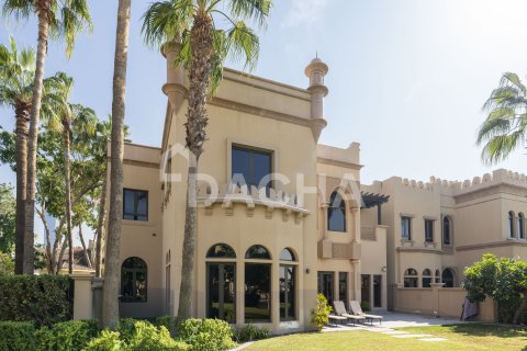 Villa in Palm Jumeirah, Dubai, UAE 4 bedrooms, 470 sq.m. № 706935 - photo 28