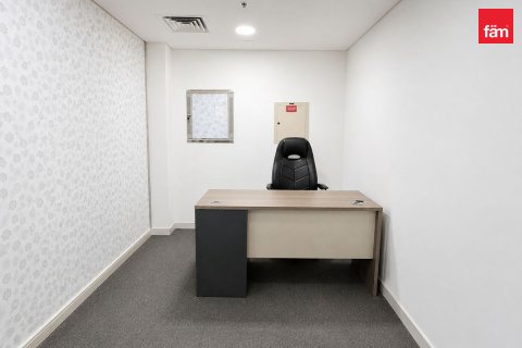 Зняти в оренду офіс в Аль-Барша, Дубай, ОАЕ 66.1м2, № 754795 - фото 5
