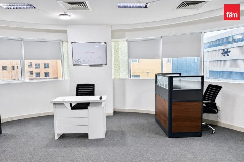 Зняти в оренду офіс в Аль-Барша, Дубай, ОАЕ 66.1м2, № 754795 - фото 6