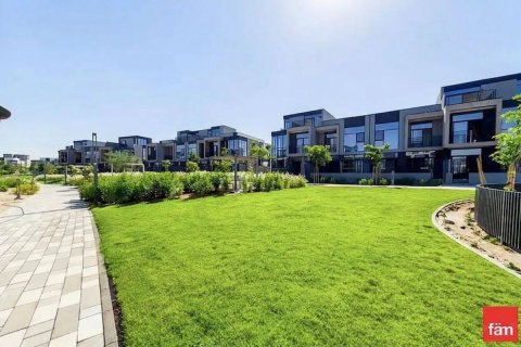 Vila u gradu Dubai, UAE 3 spavaće sobe, 180.7 m2 Br. 754792